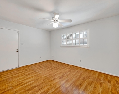 6222 Creekbend Drive - Photo Thumbnail 37