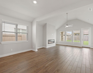10719 River Walk Drive - Photo Thumbnail 10