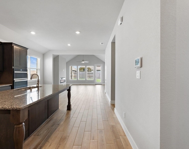 10719 River Walk Drive - Photo Thumbnail 9