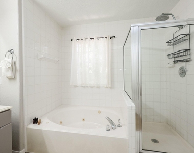 118 Willowwood Circle - Photo Thumbnail 19