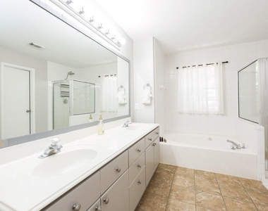 118 Willowwood Circle - Photo Thumbnail 18
