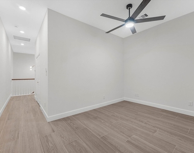 603 N Milby - Photo Thumbnail 24