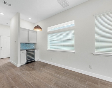 603 N Milby - Photo Thumbnail 13