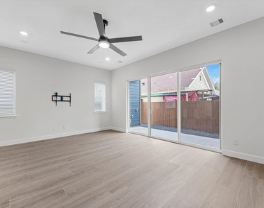 603 N Milby - Photo Thumbnail 7