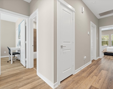 413 Stonework Oaks Lane - Photo Thumbnail 24