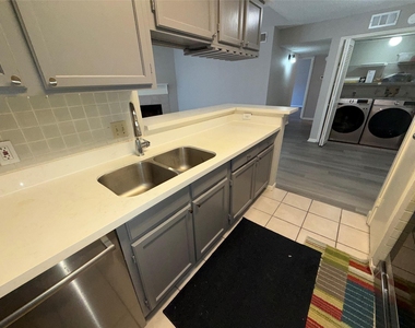 2120 El Paseo Street - Photo Thumbnail 8
