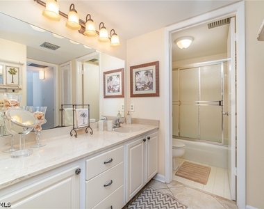 3443 Gulf Shore Boulevard N - Photo Thumbnail 9