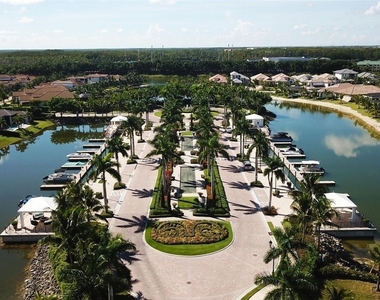 10000 Isola Way - Photo Thumbnail 29