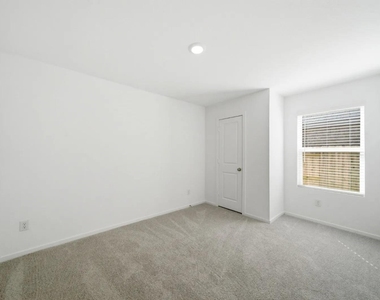 5643 Shelford Birch Drive - Photo Thumbnail 5