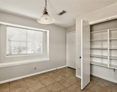 4914 Jasmine Meadows Lane - Photo Thumbnail 12