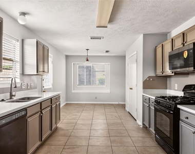 4914 Jasmine Meadows Lane - Photo Thumbnail 10