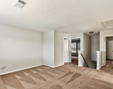 4914 Jasmine Meadows Lane - Photo Thumbnail 17