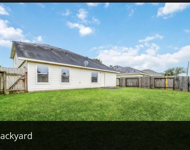 19510 Buckland Park Drive - Photo Thumbnail 17