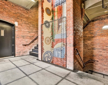 670 North Commercial - Photo Thumbnail 19