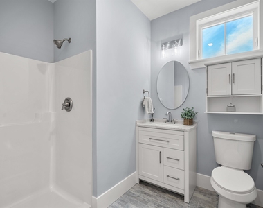 238 Lafayette - Photo Thumbnail 14
