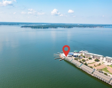 7041 Kingston Cove Ln - Photo Thumbnail 32
