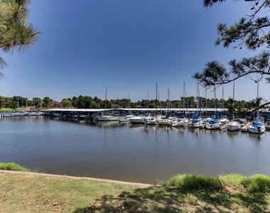7041 Kingston Cove Ln - Photo Thumbnail 26
