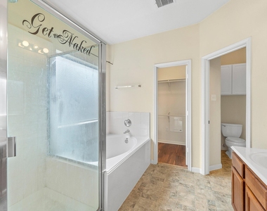 10003 Lynette Falls Drive - Photo Thumbnail 22