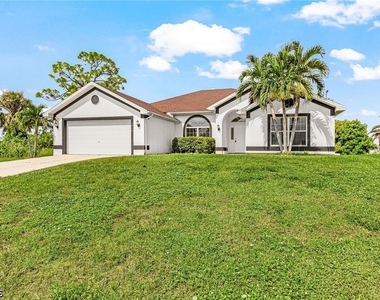 2810 Nw 24th Avenue - Photo Thumbnail 2