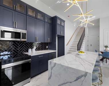 7330 Saint Lo Road - Photo Thumbnail 8
