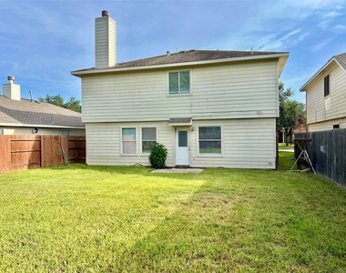 5007 Amorgas Isle Drive - Photo Thumbnail 26