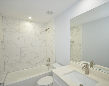 2955 Dunbar Avenue - Photo Thumbnail 6