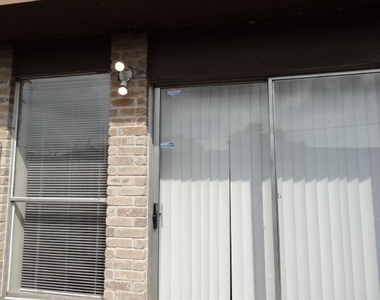 15521 Weldon Drive - Photo Thumbnail 11