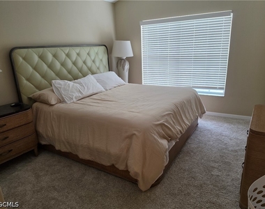 11004 Mill Creek Way - Photo Thumbnail 13