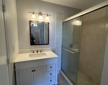 12570 Equestrian Circle - Photo Thumbnail 15
