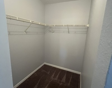 12570 Equestrian Circle - Photo Thumbnail 14
