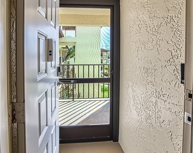 12581 Kelly Sands Way - Photo Thumbnail 2