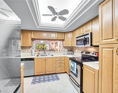 12581 Kelly Sands Way - Photo Thumbnail 18