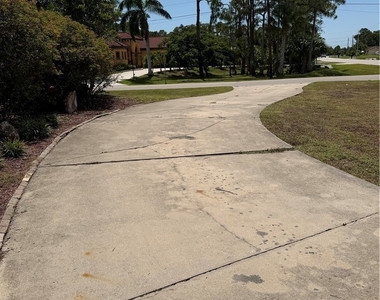 9500 Strike Lane - Photo Thumbnail 2