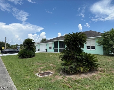200 Arthur Avenue - Photo Thumbnail 2