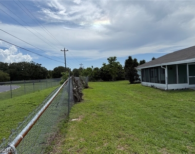 200 Arthur Avenue - Photo Thumbnail 17