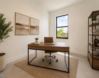 2705 Darlene Place - Photo Thumbnail 10