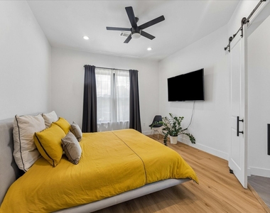 4008 Chapman Street - Photo Thumbnail 14
