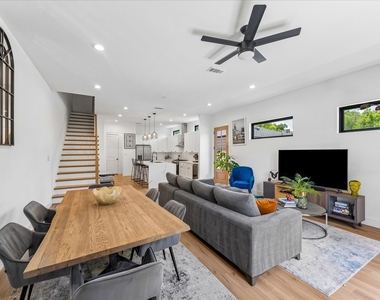 4008 Chapman Street - Photo Thumbnail 19