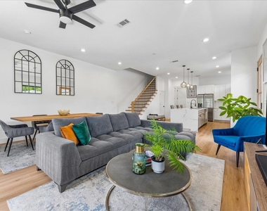 4008 Chapman Street - Photo Thumbnail 2