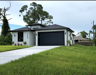 13480 Drysdale Avenue - Photo Thumbnail 4