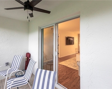 6775 Lake Mcgregor Circle - Photo Thumbnail 24