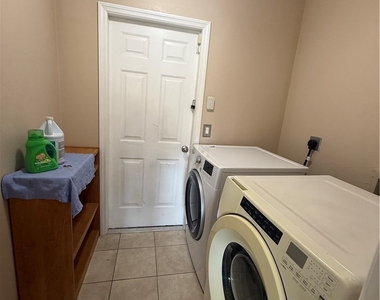 415 Se 21st Street - Photo Thumbnail 14