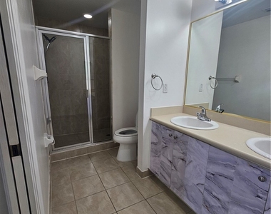 8513 Bernwood Cove Loop - Photo Thumbnail 11