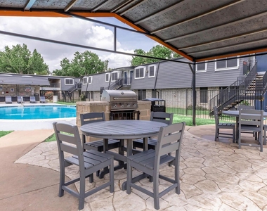 3001 Jane Lane - Photo Thumbnail 9