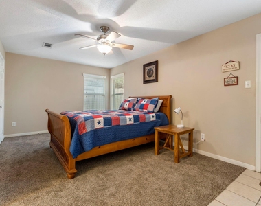 616 Foster Street - Photo Thumbnail 10