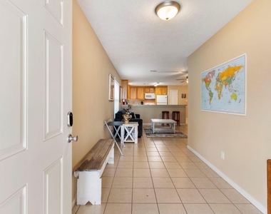 616 Foster Street - Photo Thumbnail 1