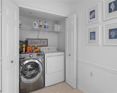 15525 Cedarwood Lane - Photo Thumbnail 18