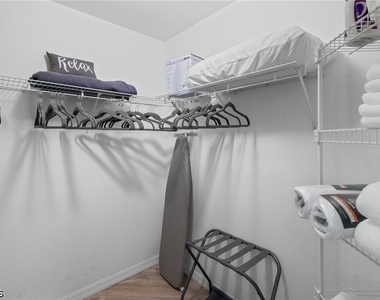 15525 Cedarwood Lane - Photo Thumbnail 9
