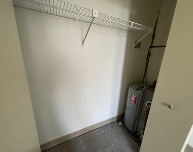 30 Hanover - Photo Thumbnail 33