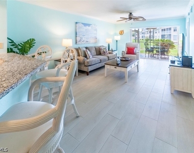 774 Wiggins Lake Drive - Photo Thumbnail 8